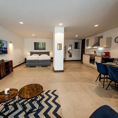 Apartament Servus-apartments Direkt In Der Nah Am Wasser Netflix *