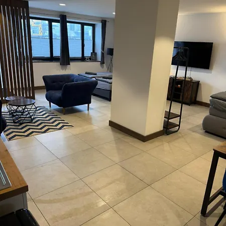 24-7 - Appartement *